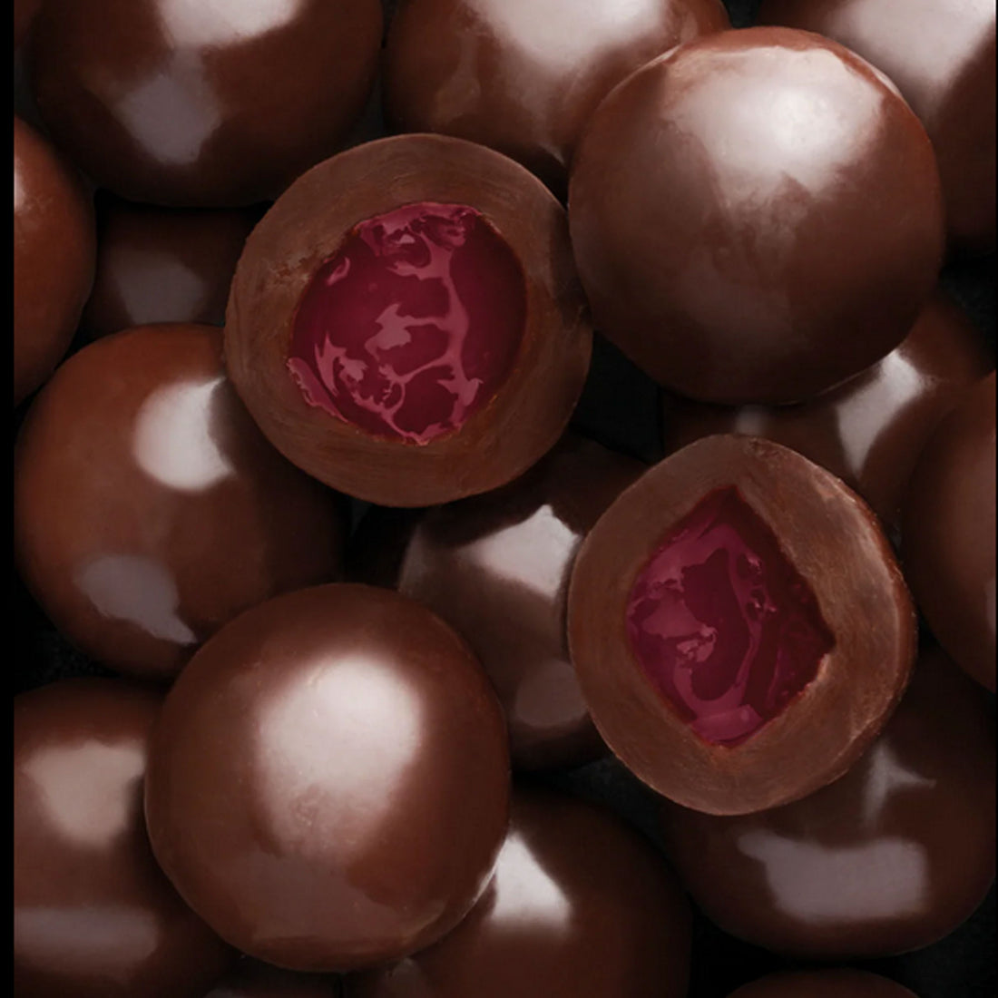 Schokolade Pralinen mit Birne und Wein von Leone