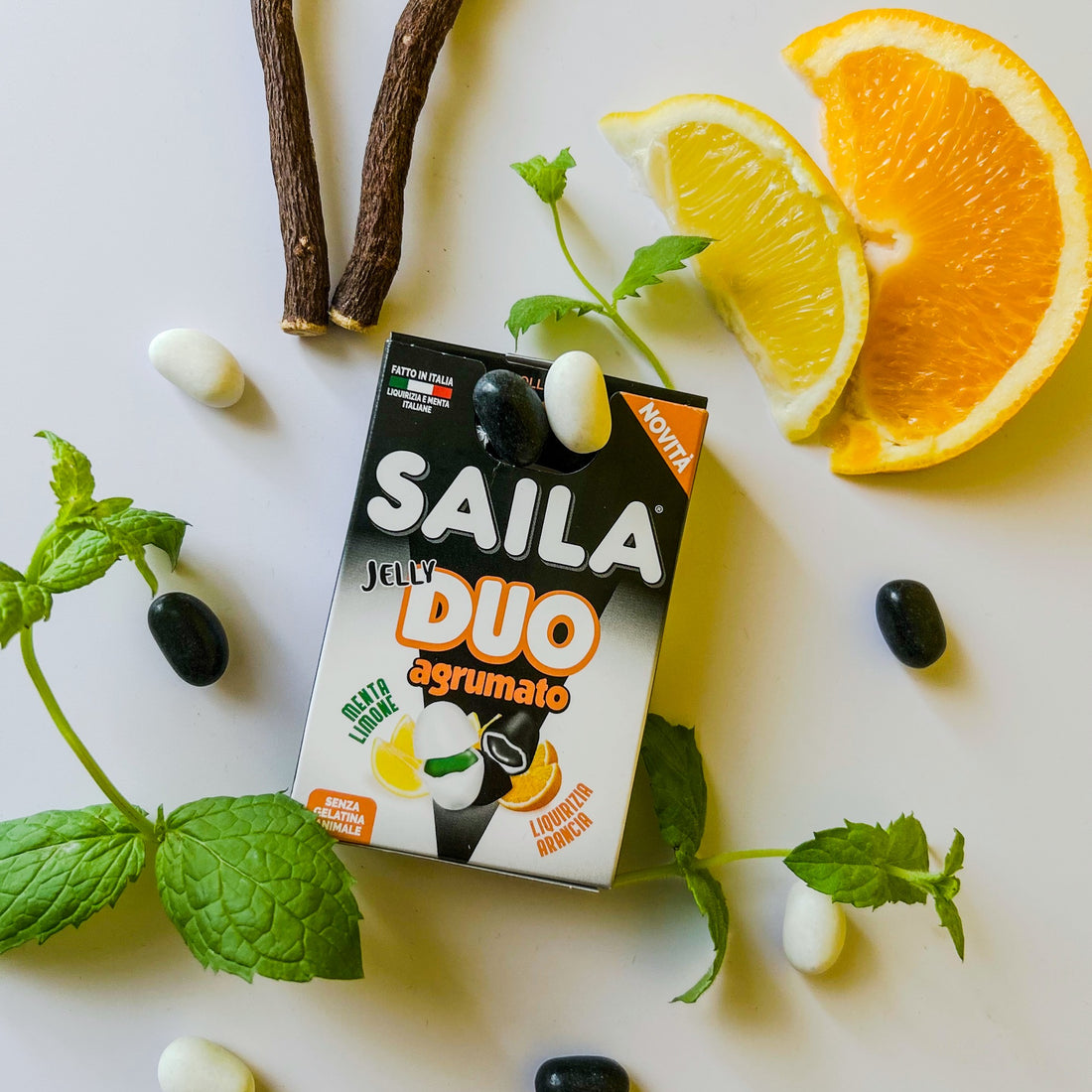 Lakritzdragees von SAILA mit Orange und Dragees mit Minze und Zitrone